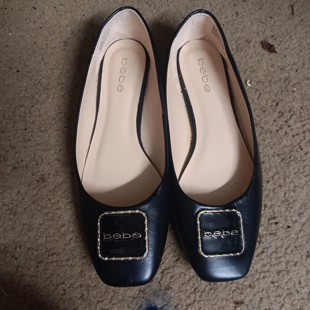 Female dress shoes